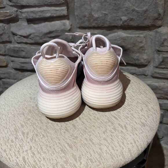 Nike womens Air Max 2090 Running Size 8.5 CT1290-600 Barely Rose White - Picture 8 of 10